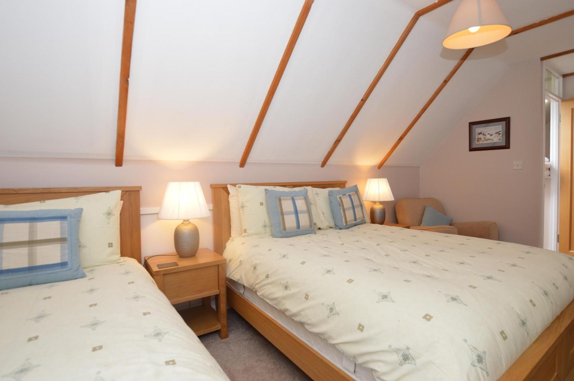 Larch Cottage Blairmore Экстерьер фото